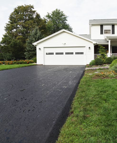Blacktop Driveway Paving in Odessa